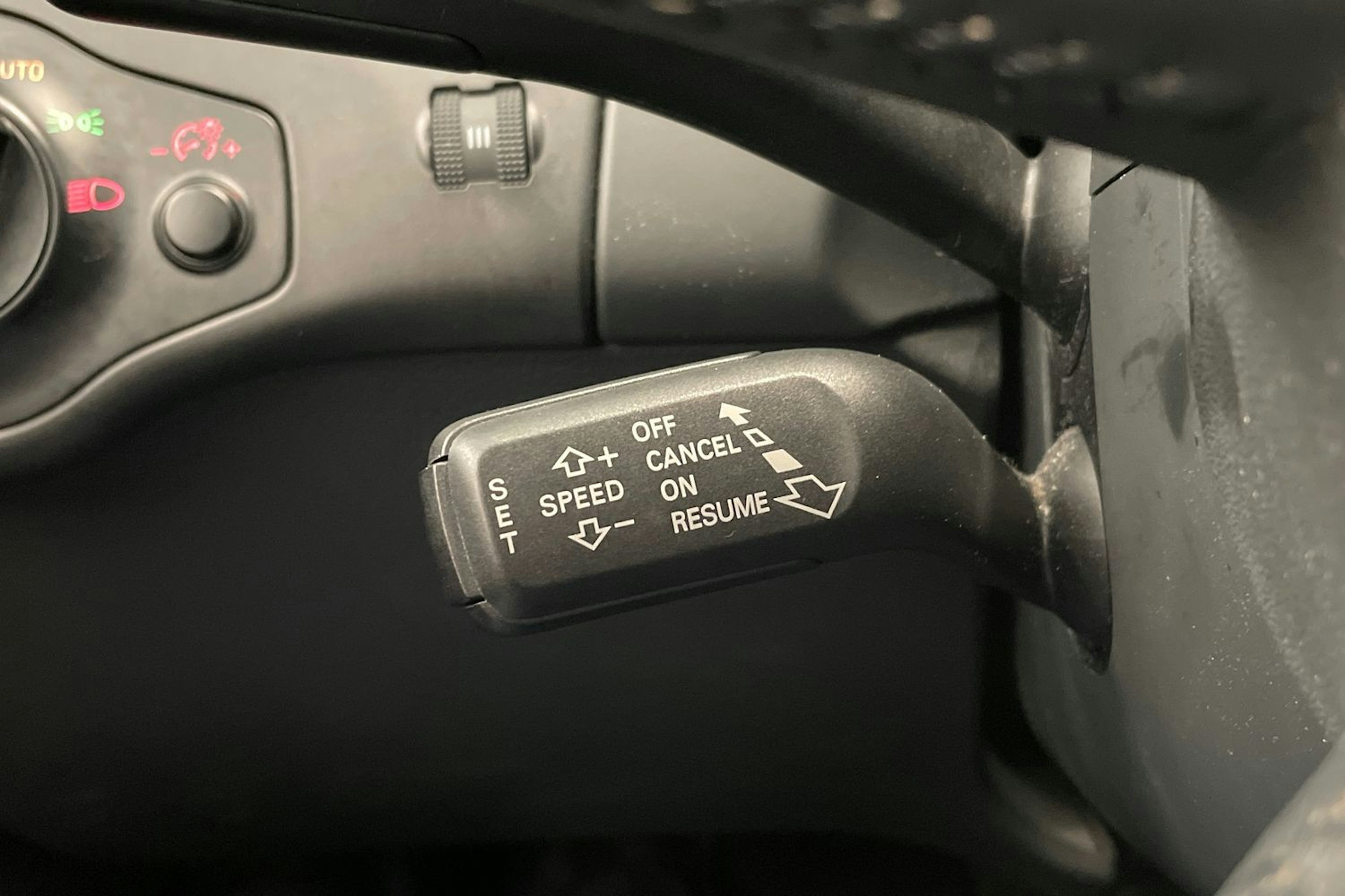 musta Audi A4 2009 kuva 13.