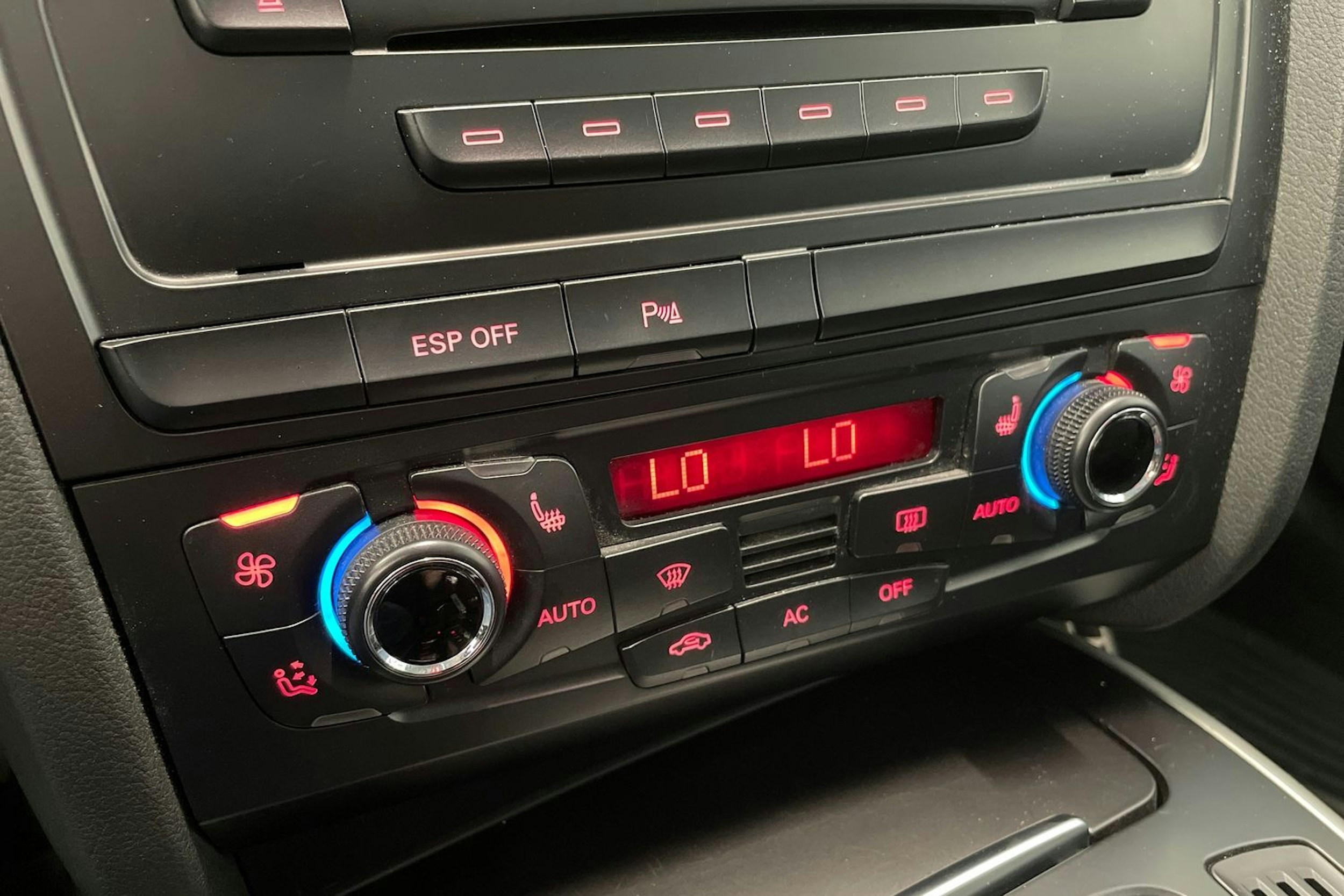 musta Audi A4 2009 kuva 15.