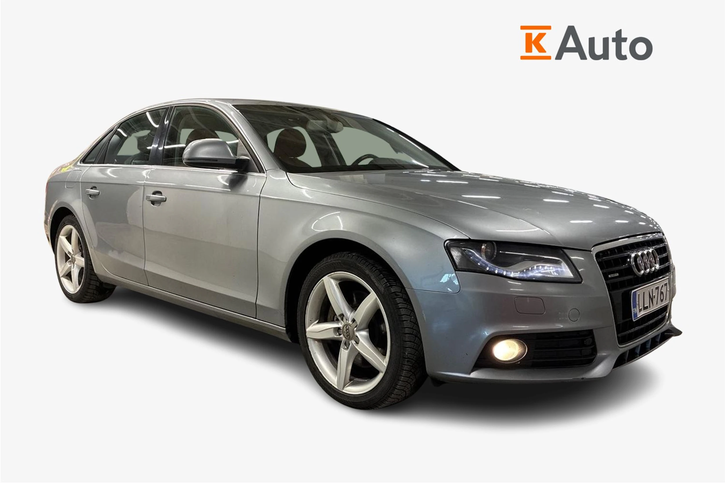 harmaa Audi A4 2009 kuva 1.