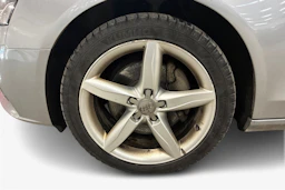 harmaa Audi A4 2009 kuva 9.