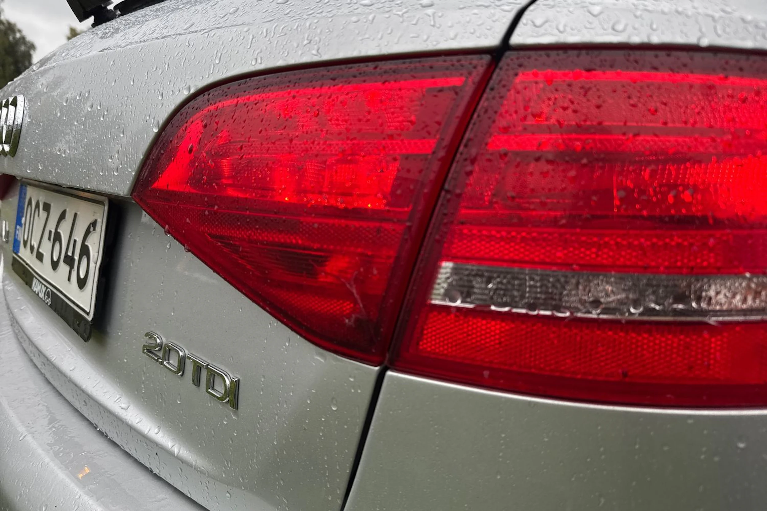 Hopea Audi A4 2009 kuva 14.