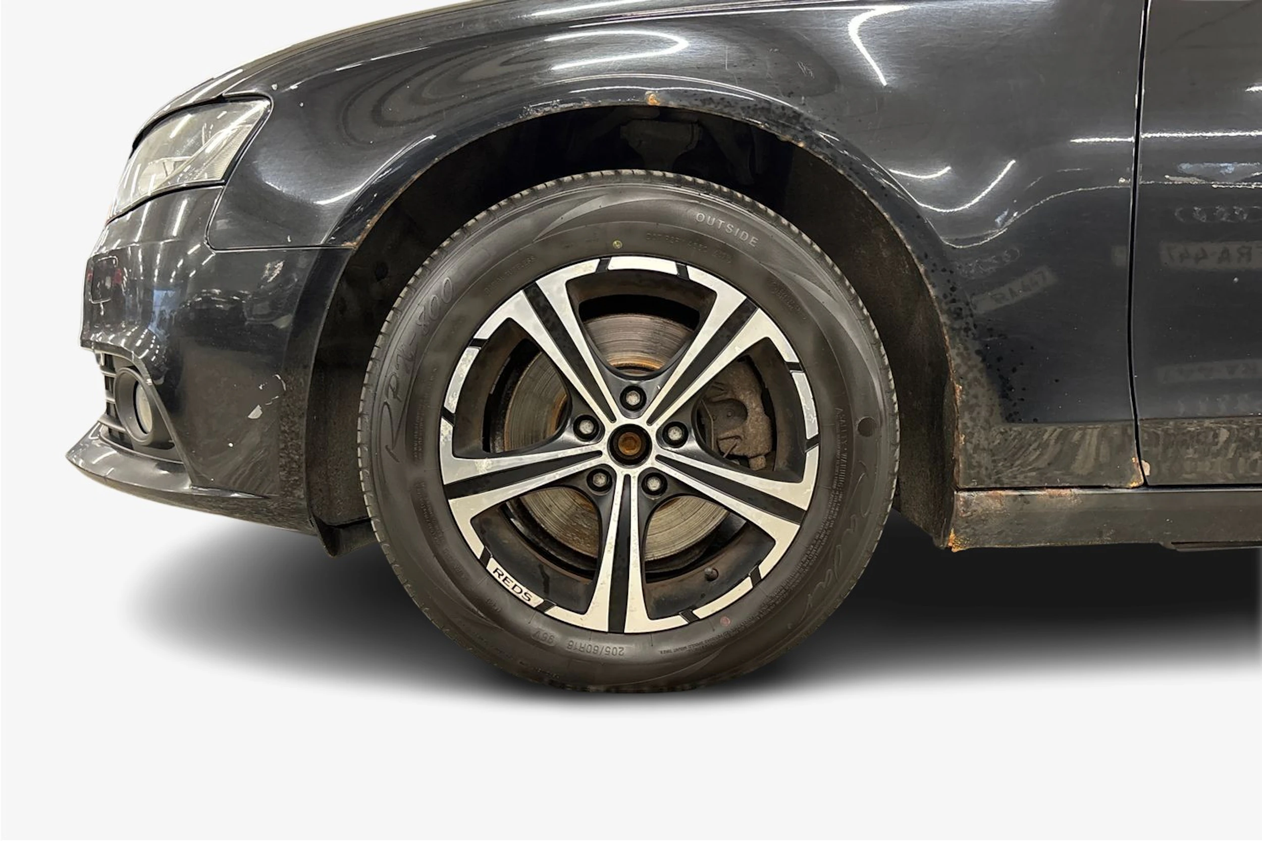Musta Audi A4 2009 kuva 9.