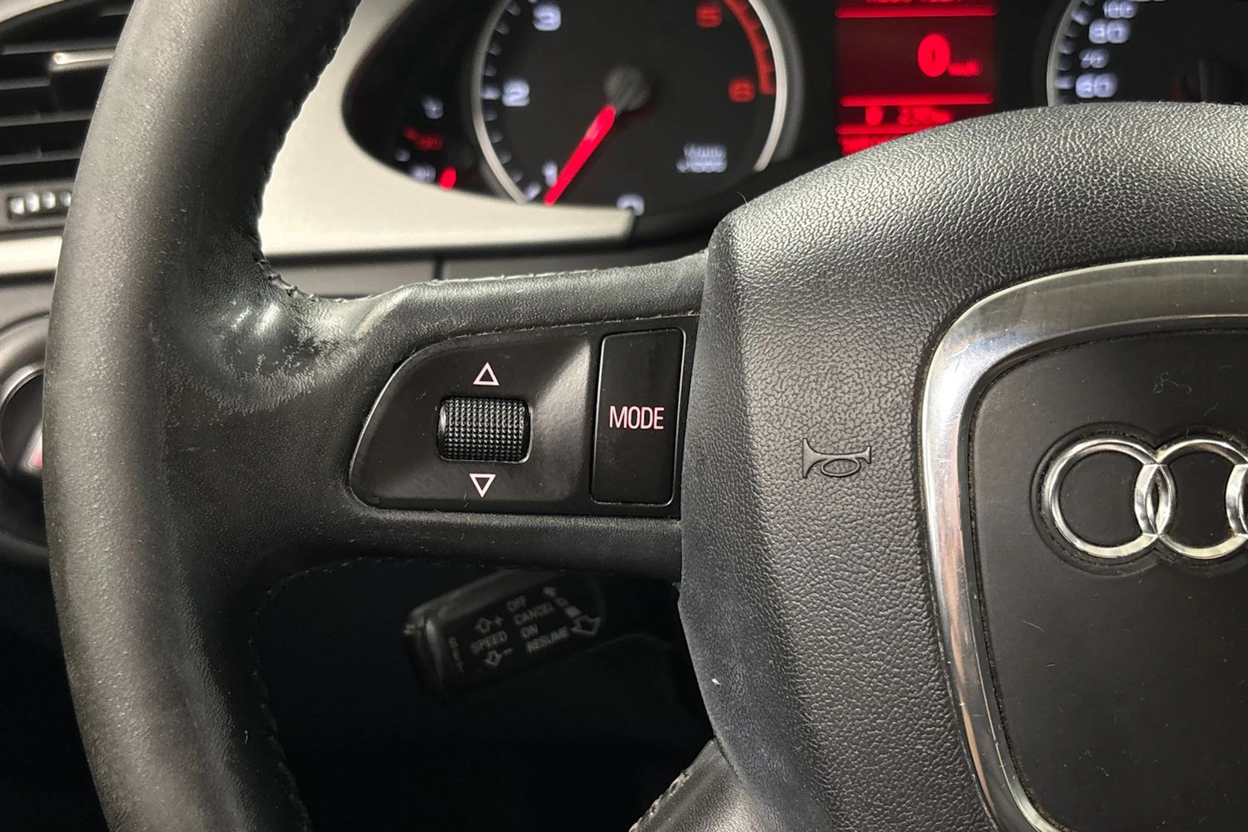 Musta Audi A4 2009 kuva 13.