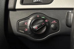 Musta Audi A4 2009 kuva 16.