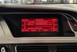 Musta Audi A4 2009 kuva 18.