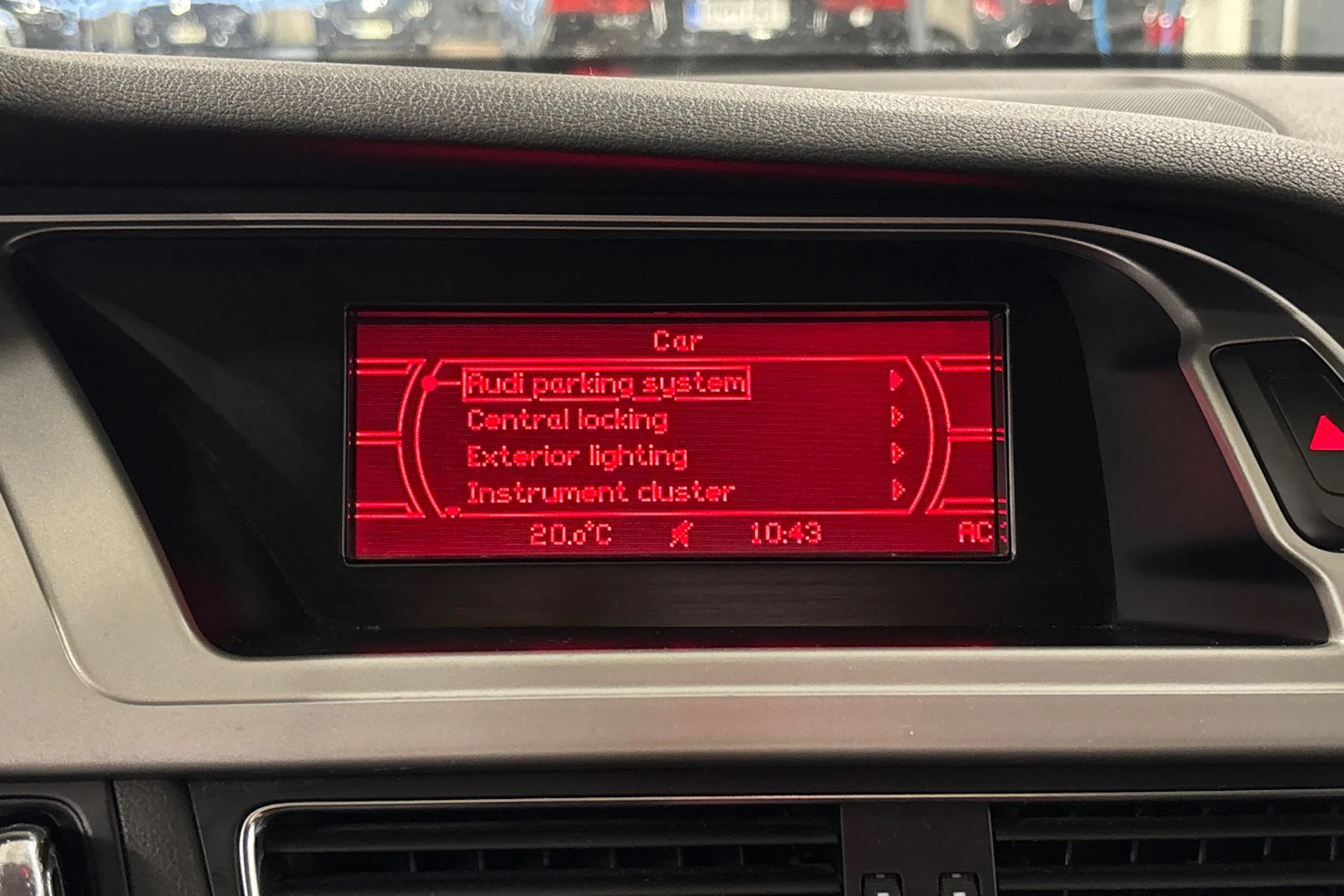 Musta Audi A4 2009 kuva 19.