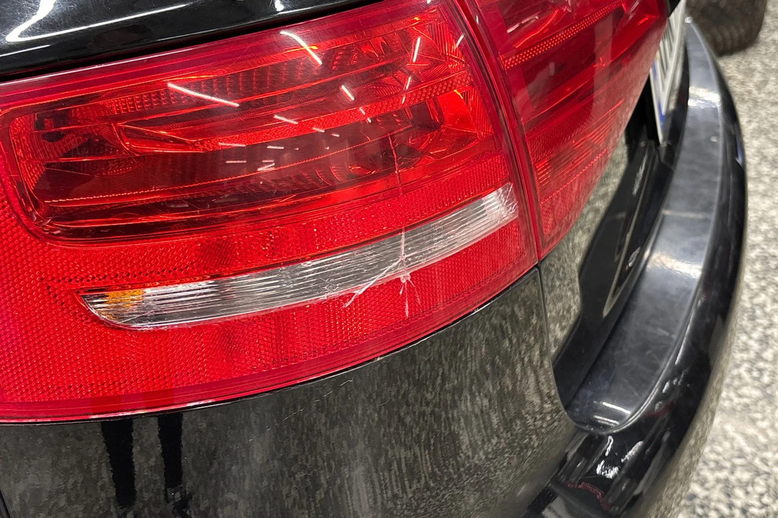 Musta Audi A4 2009 kuva 30.