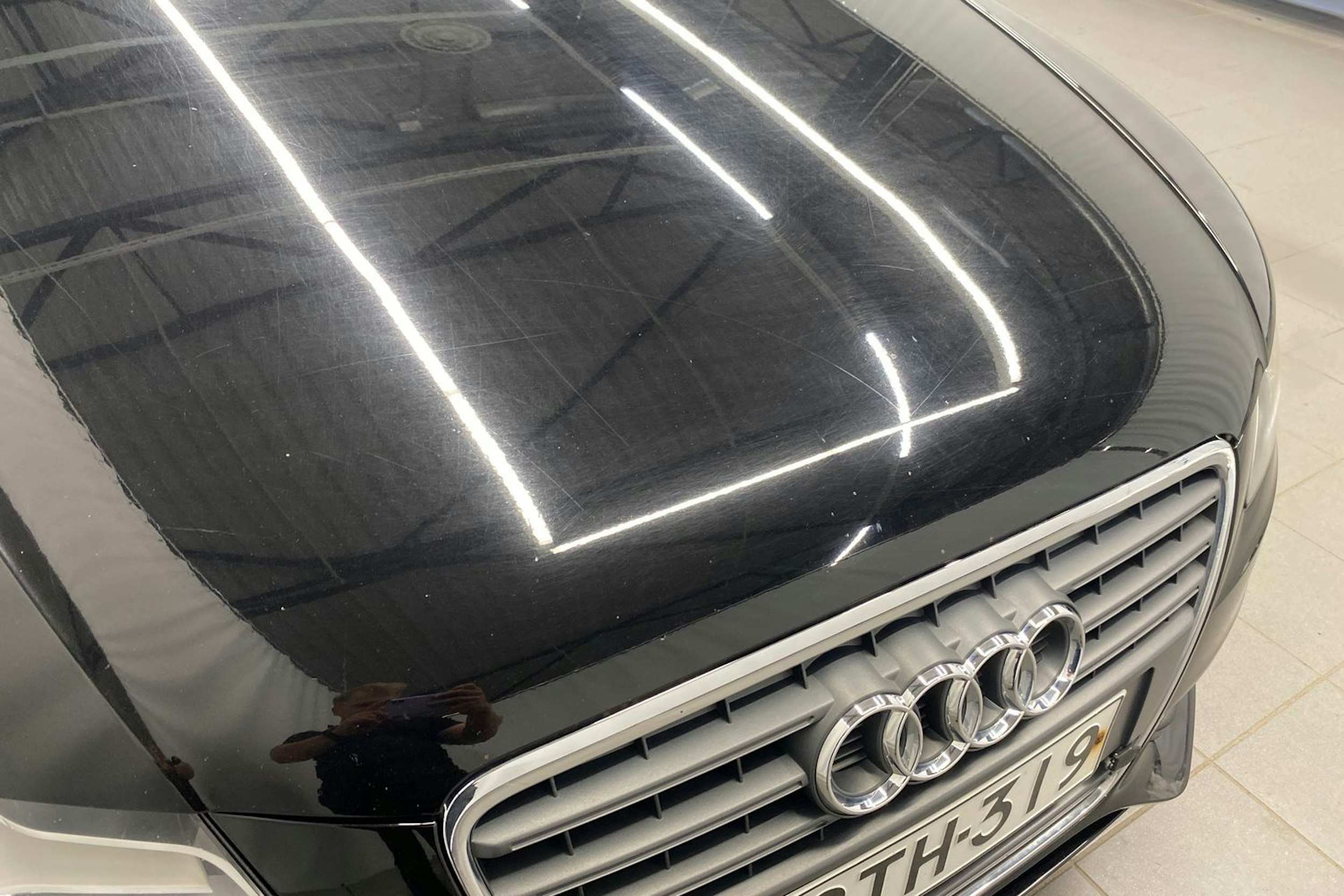 musta Audi A4 2010 kuva 13.