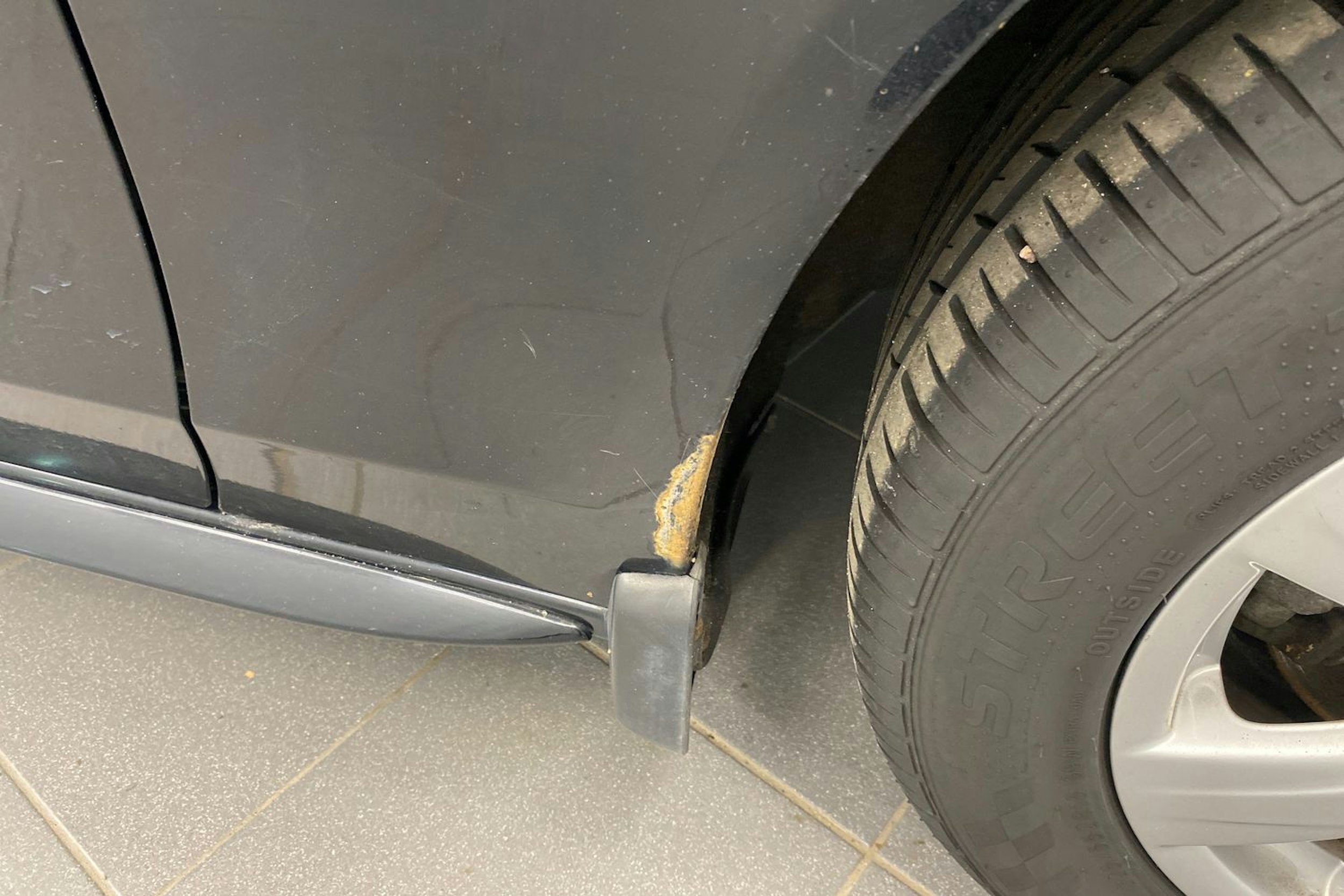 musta Audi A4 2010 kuva 17.