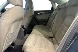 Harmaa Audi A4 2010 kuva 10.