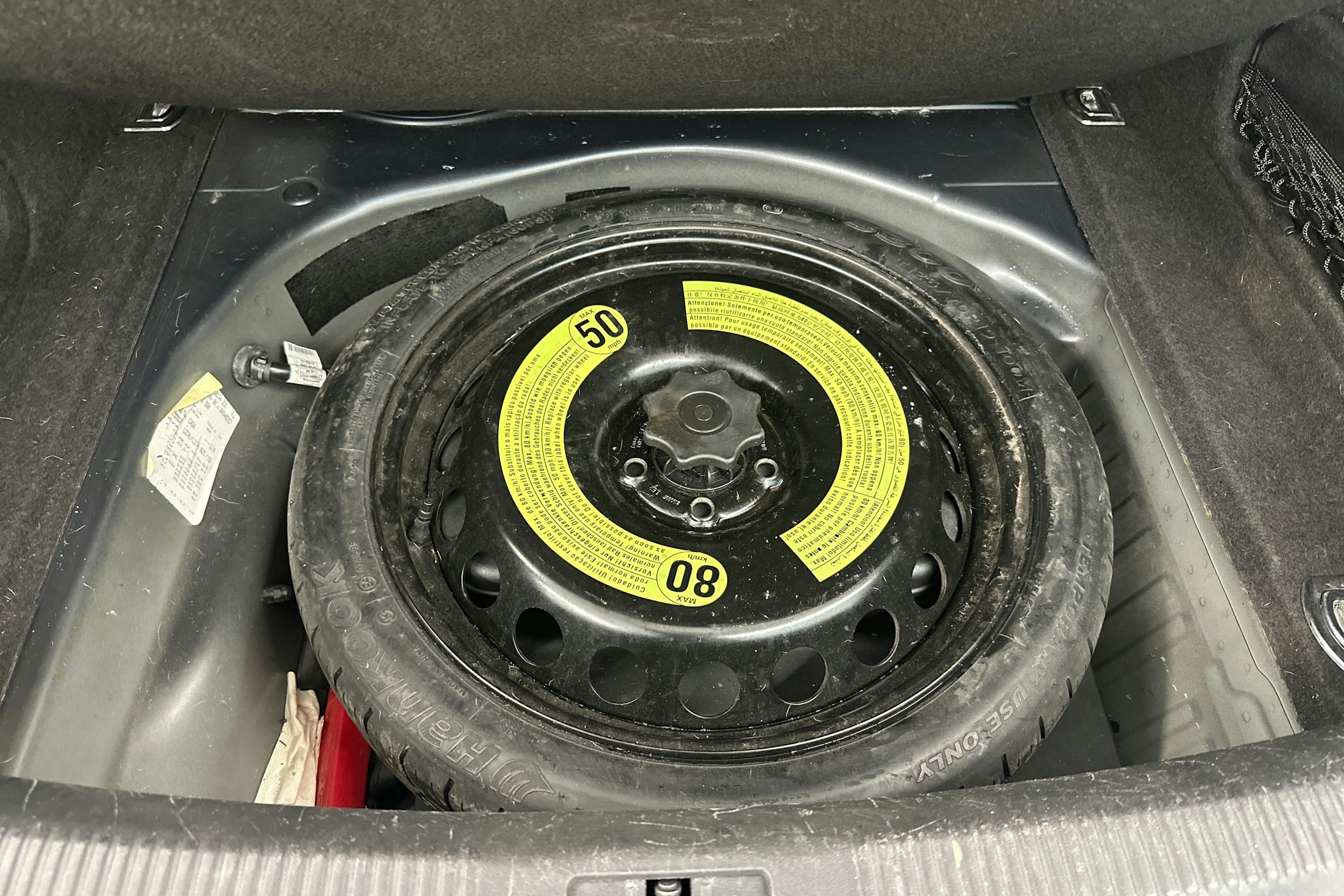 Harmaa Audi A4 2010 kuva 25.