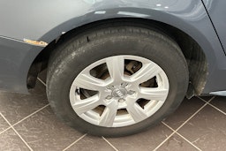 Harmaa Audi A4 2010 kuva 26.