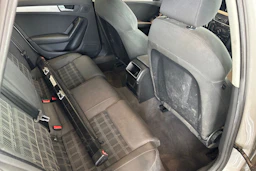 Hopea Audi A4 2010 kuva 32.