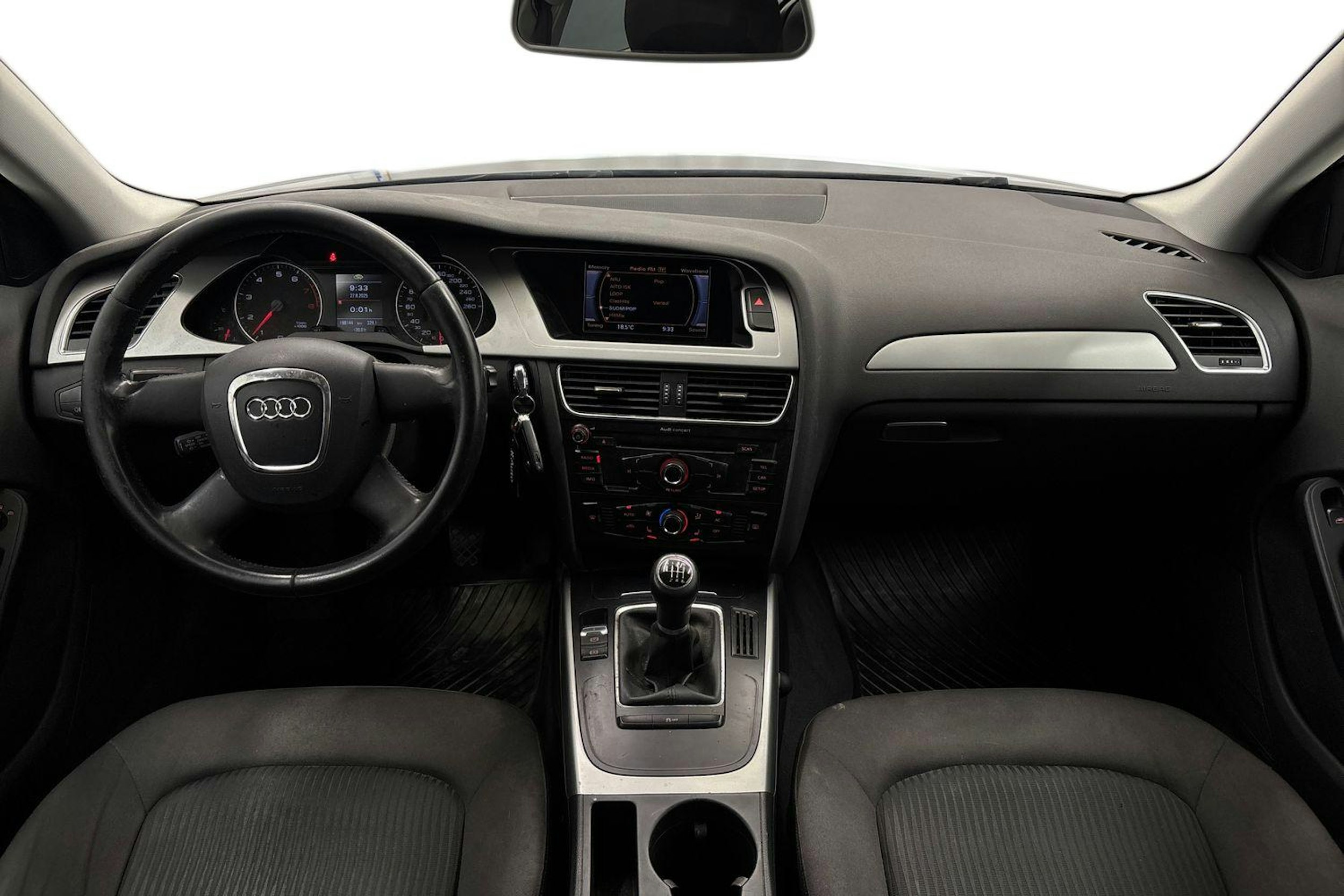 harmaa Audi A4 2010 kuva 7.