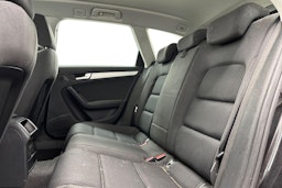 harmaa Audi A4 2010 kuva 8.