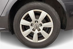 harmaa Audi A4 2010 kuva 9.