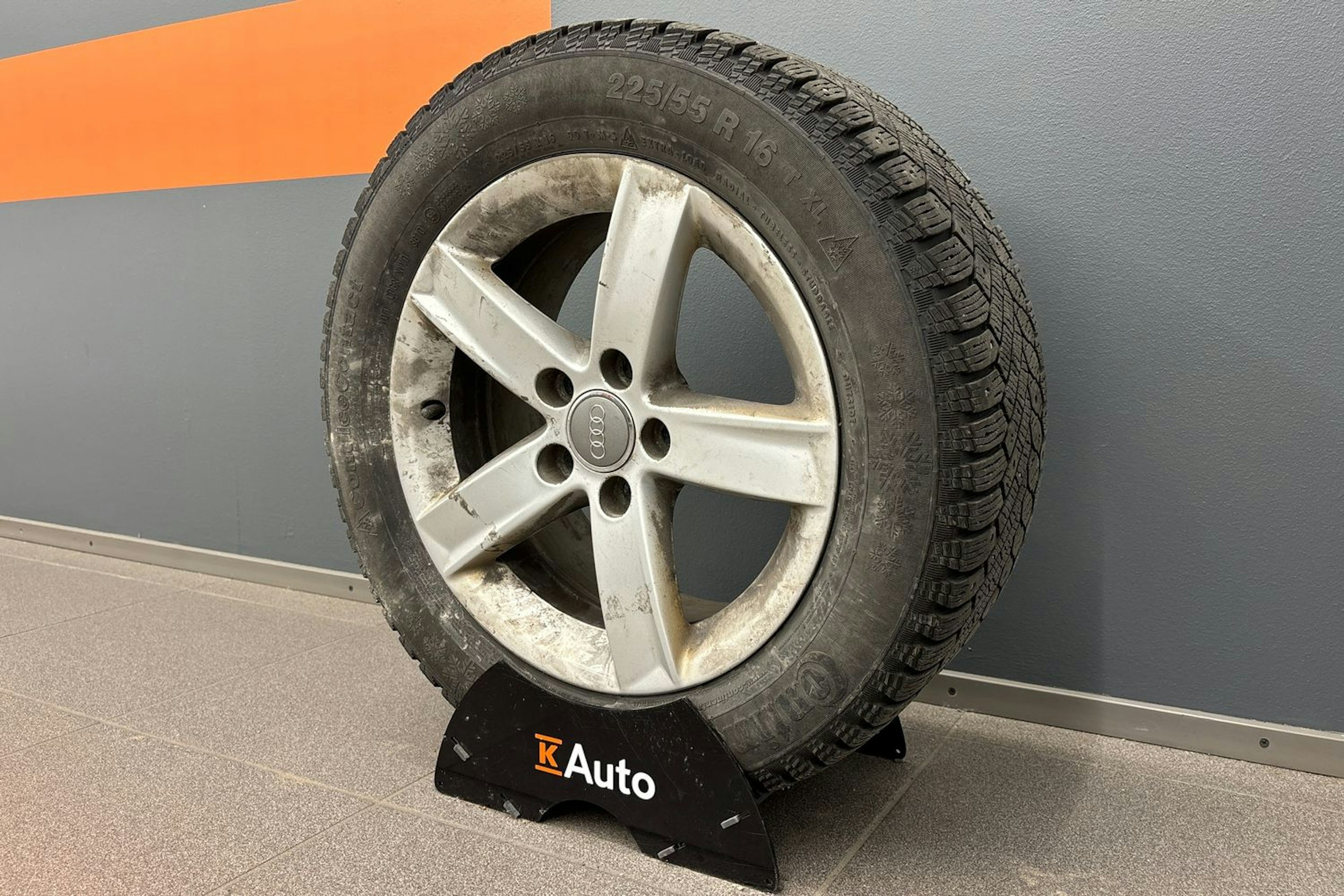 harmaa Audi A4 2010 kuva 10.