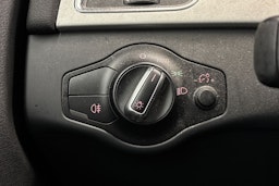 harmaa Audi A4 2010 kuva 17.
