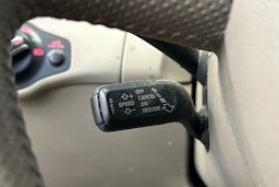 Punainen Audi A4 2010 kuva 18.