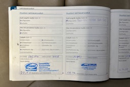 Punainen Audi A4 2010 kuva 27.