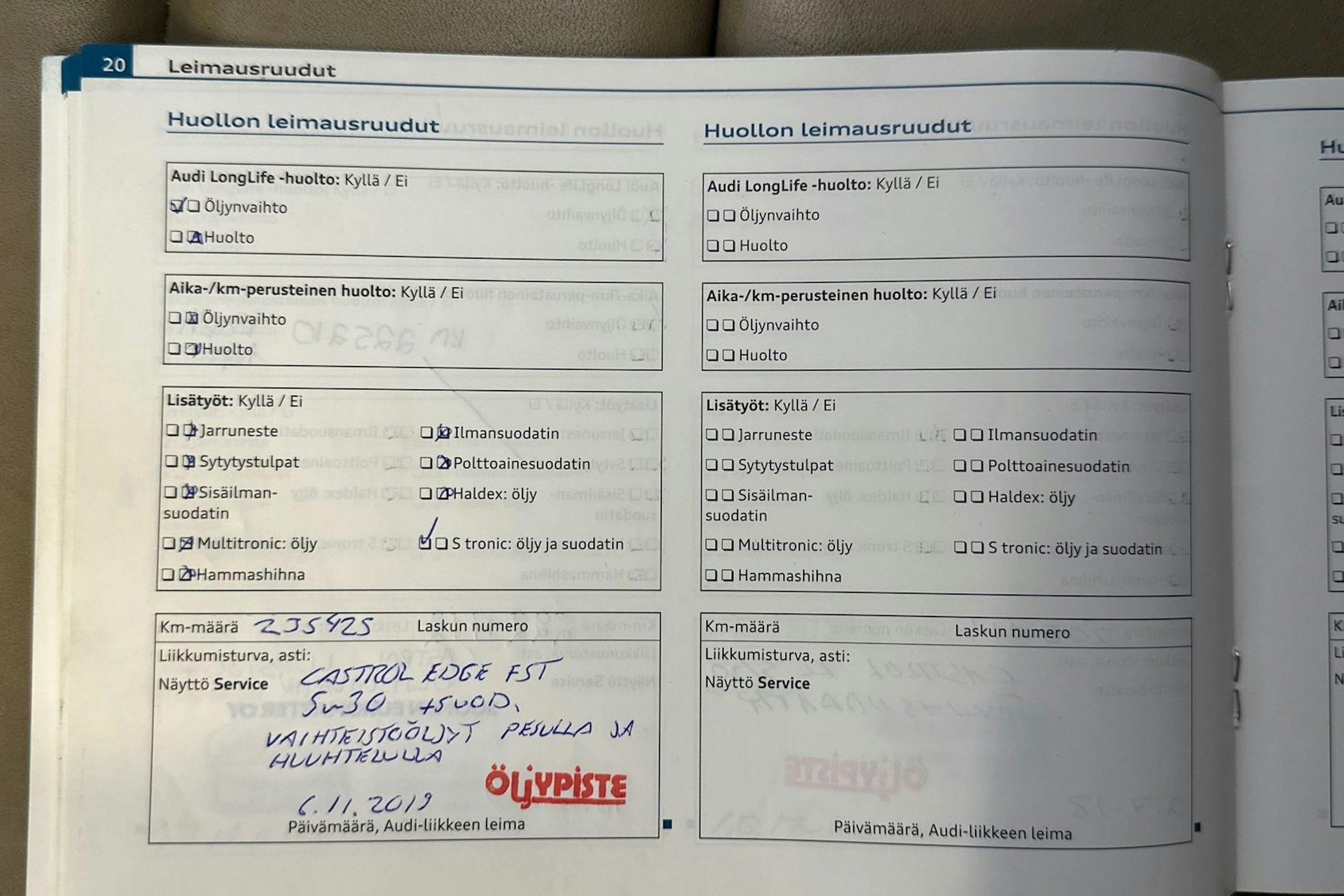 Punainen Audi A4 2010 kuva 29.