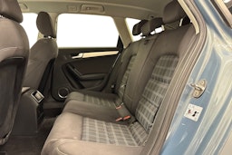 sininen Audi A4 2010 kuva 10.