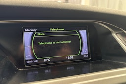 musta Audi A4 2010 kuva 13.