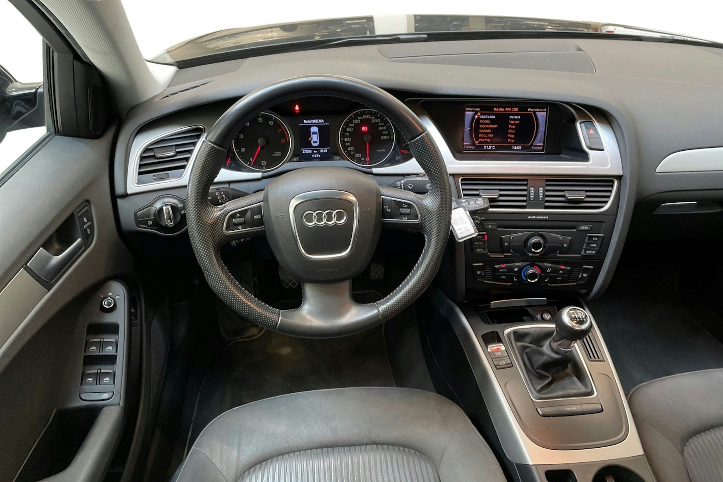 musta Audi A4 2010 kuva 9.