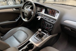 musta Audi A4 2010 kuva 15.