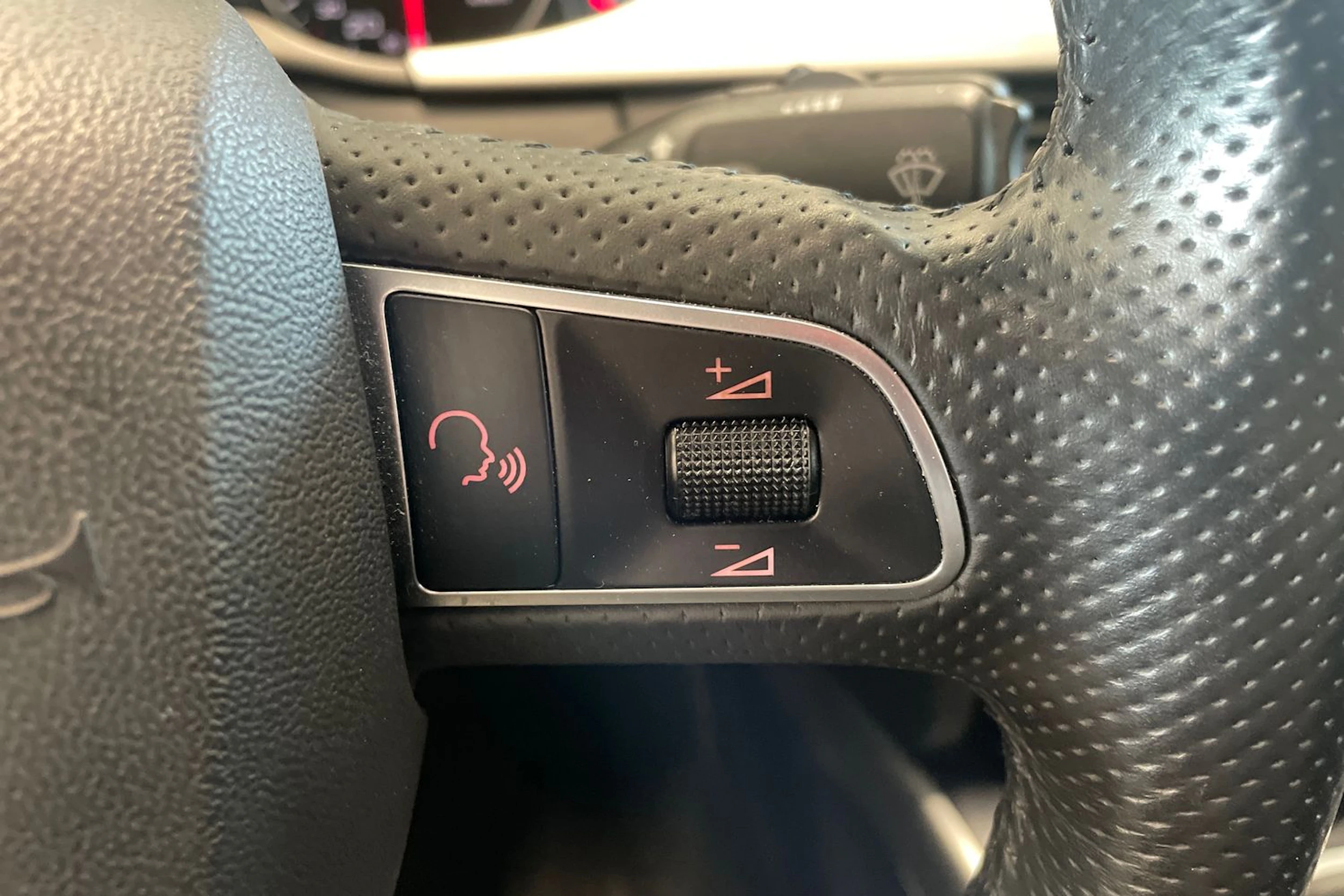 musta Audi A4 2010 kuva 13.