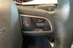 musta Audi A4 2010 kuva 13.