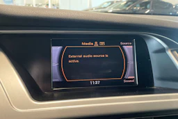 musta Audi A4 2010 kuva 18.