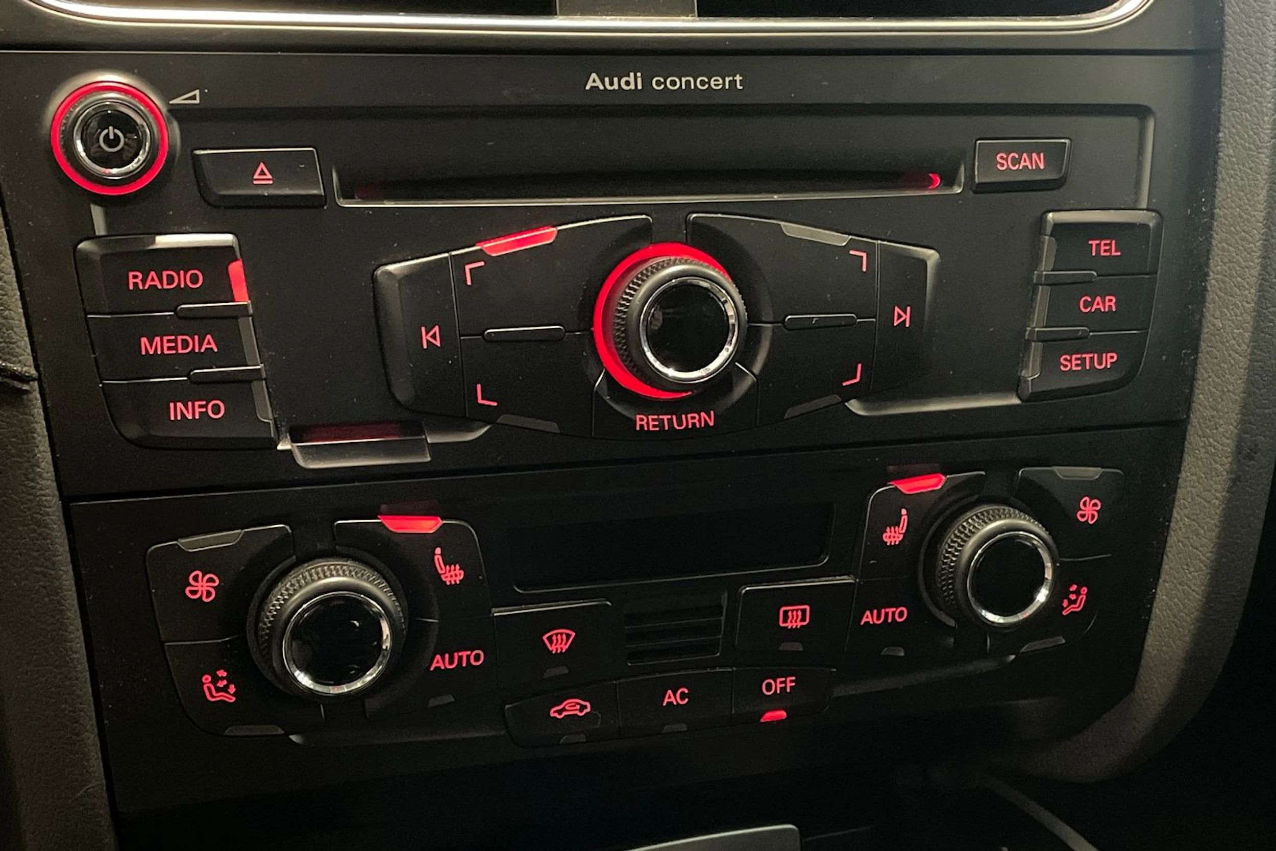 musta Audi A4 2010 kuva 21.