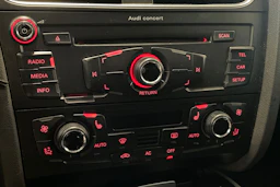 musta Audi A4 2010 kuva 21.