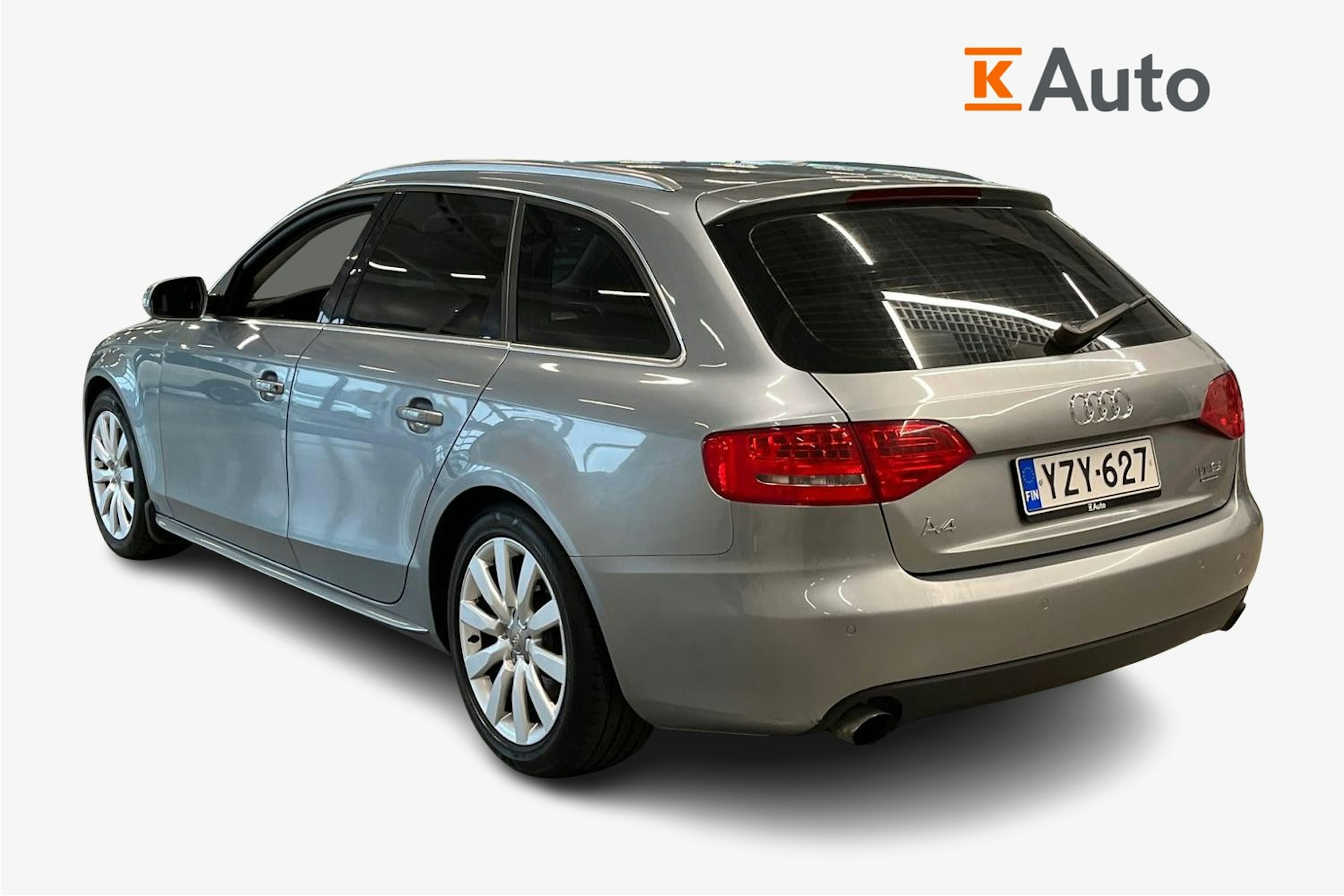 harmaa Audi A4 2010 kuva 2.