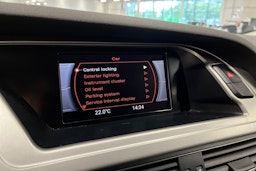 harmaa Audi A4 2010 kuva 22.
