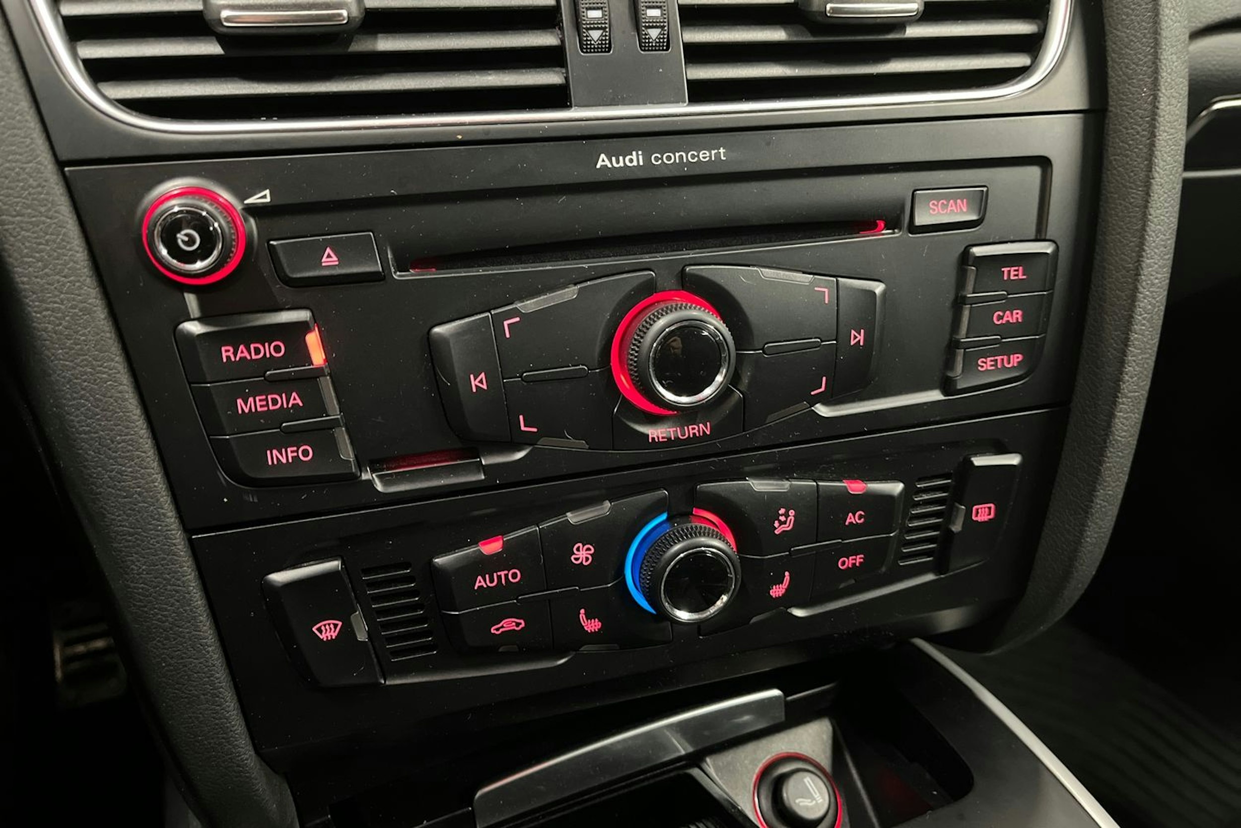 harmaa Audi A4 2010 kuva 23.