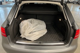 harmaa Audi A4 2010 kuva 27.