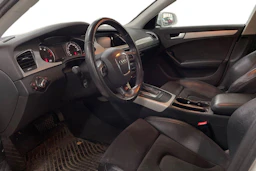 valkoinen Audi A4 2010 kuva 3.