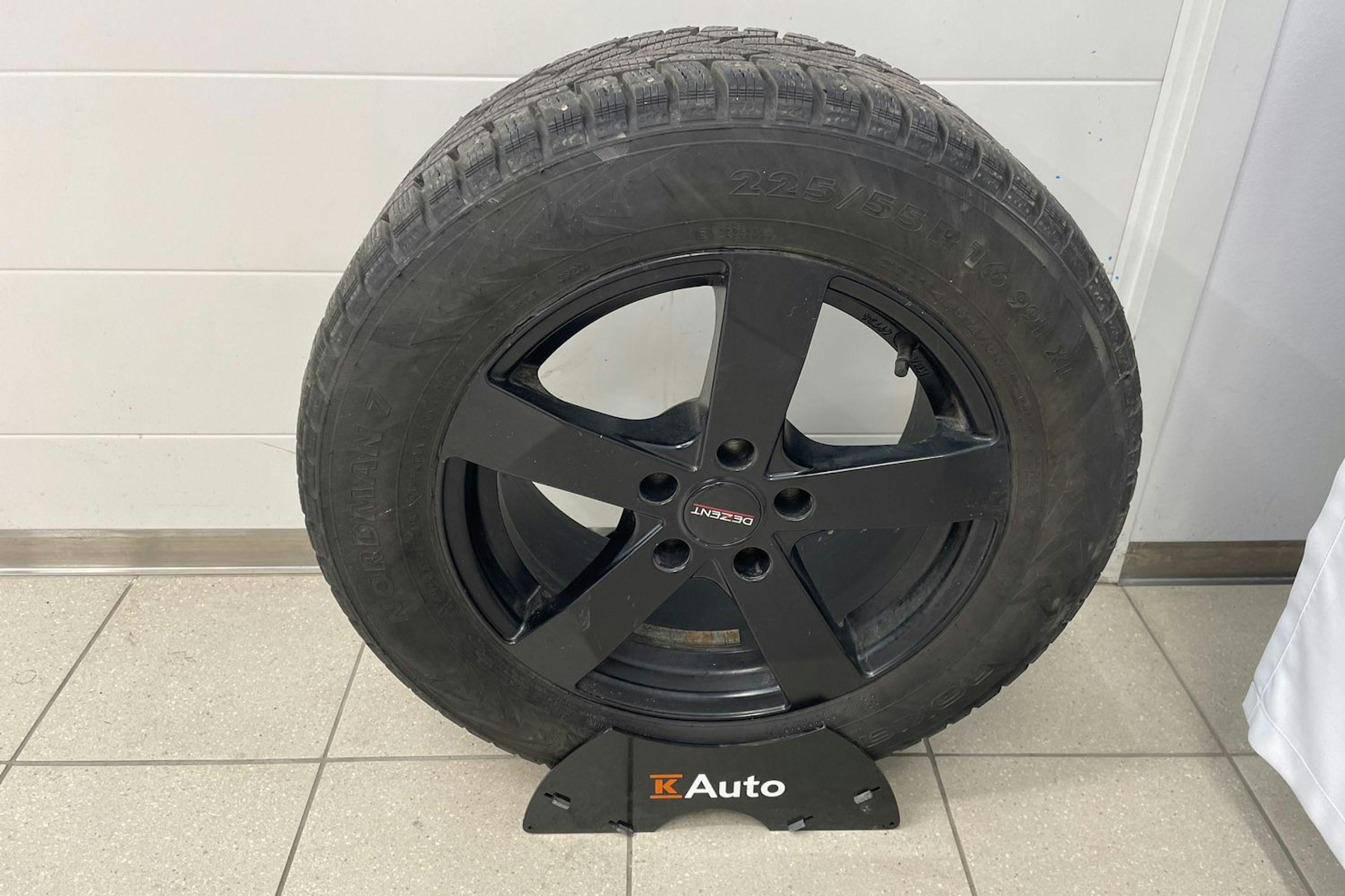 Harmaa Audi A4 2011 kuva 19.