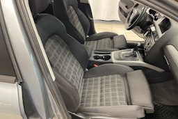 Harmaa Audi A4 2011 kuva 22.