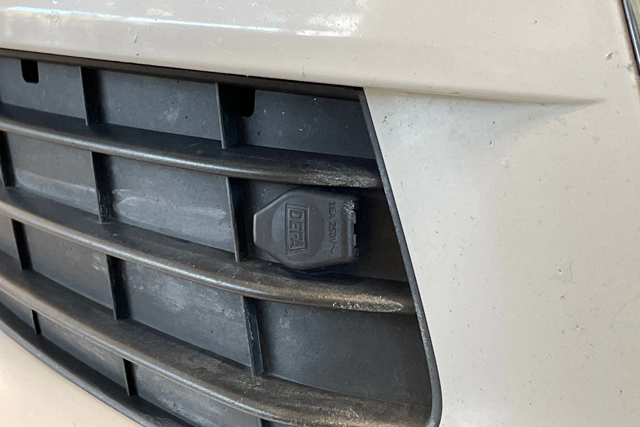 valkoinen Audi A4 2011 kuva 26.