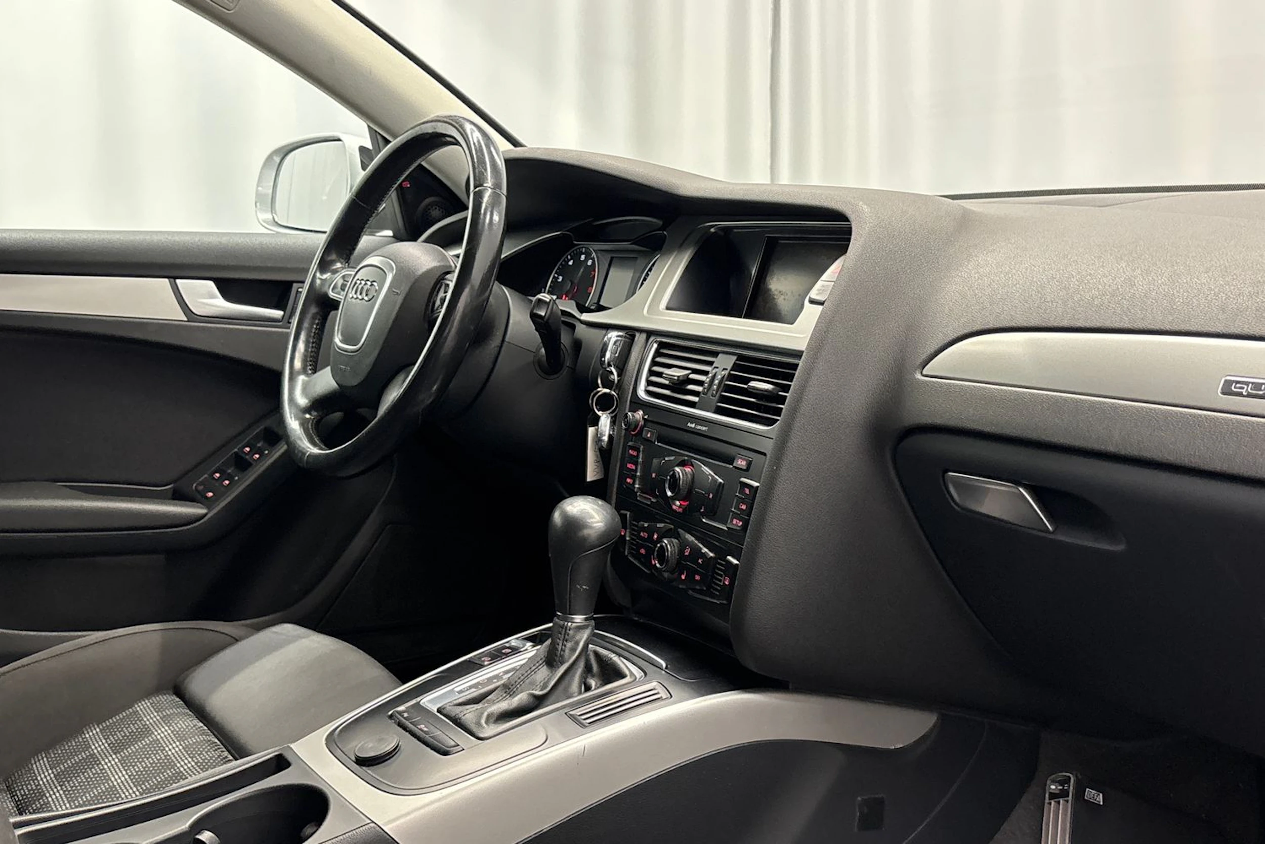hopea Audi A4 2011 kuva 12.