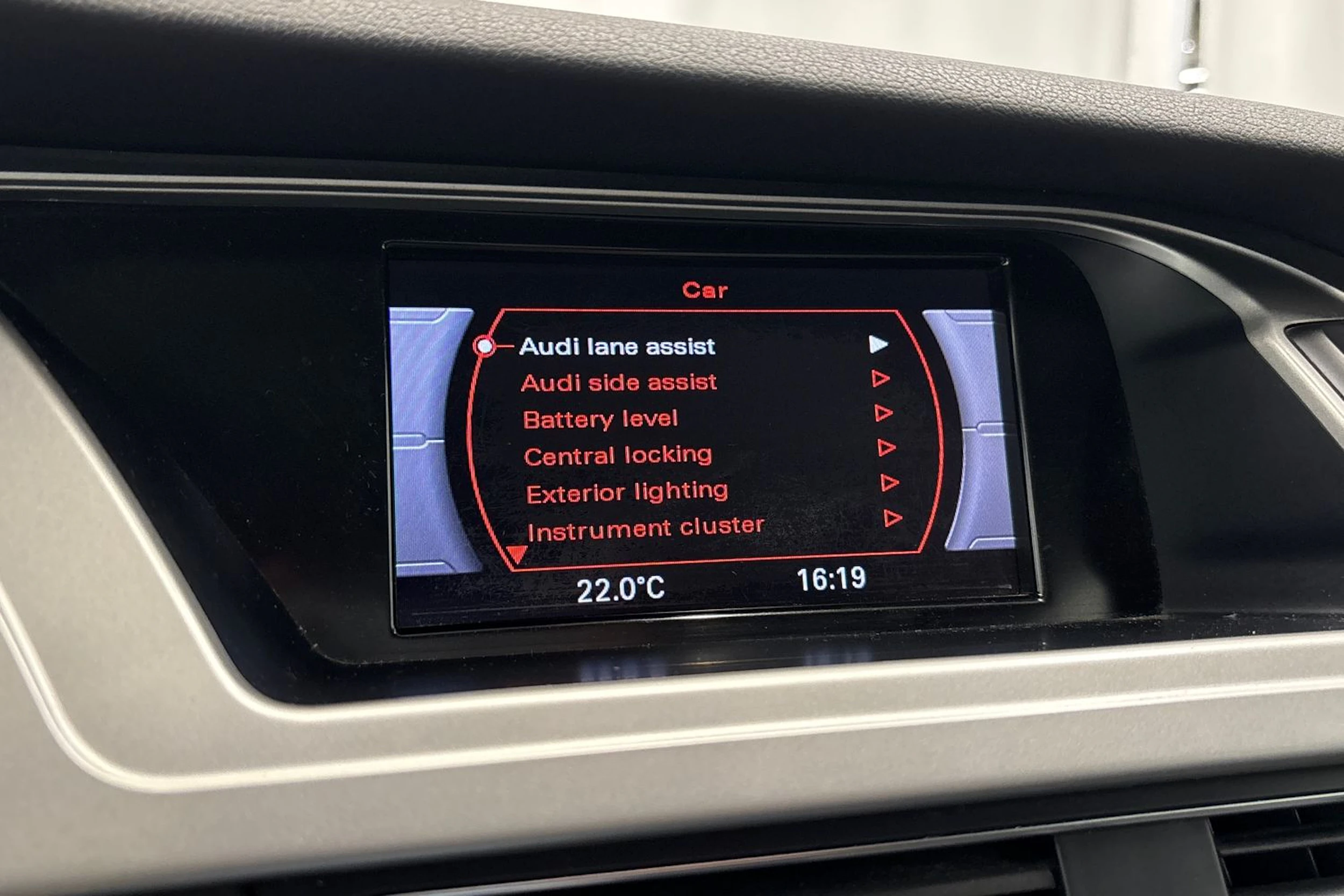 hopea Audi A4 2011 kuva 21.