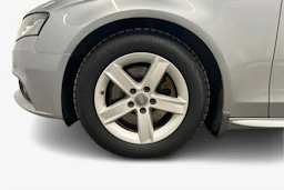 harmaa Audi A4 2011 kuva 9.