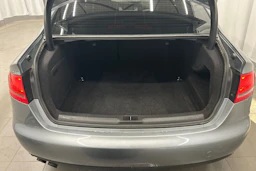 harmaa Audi A4 2011 kuva 13.