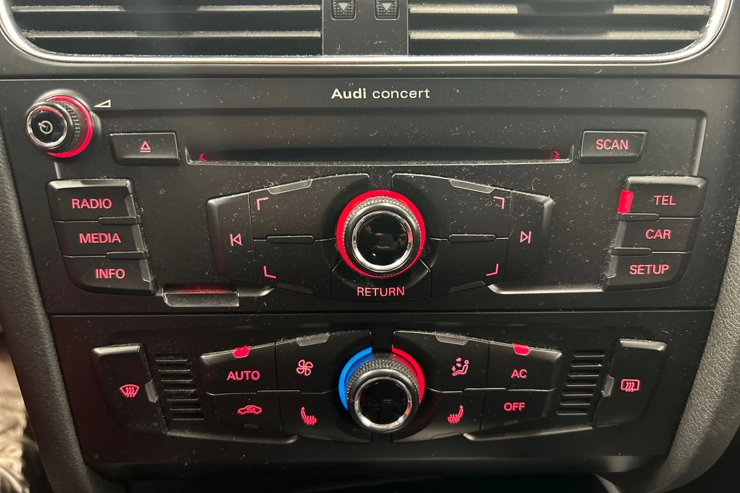 harmaa Audi A4 2011 kuva 22.