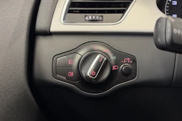 harmaa Audi A4 2011 kuva 12.