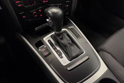 harmaa Audi A4 2011 kuva 17.