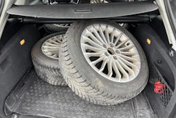 Musta Audi A4 2011 kuva 4.